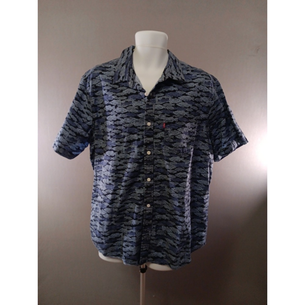 Levis Fish Pattern Shirt Mens Size XL Button Up Short Sleeve Cotton Blue Vintage